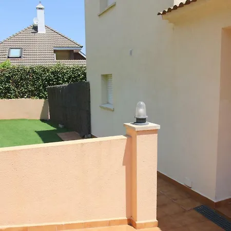 Vistamar Villa *